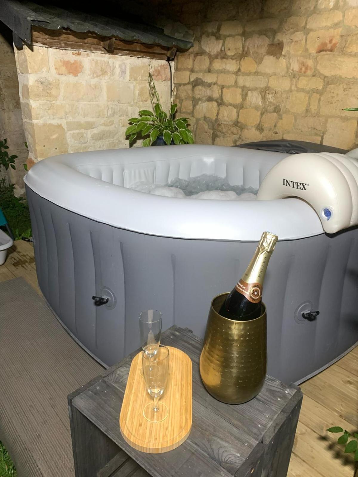 Bulles Et Belle Etoile Spa Proche De Caen Sainte-Croix-Grand-Tonne 外观 照片