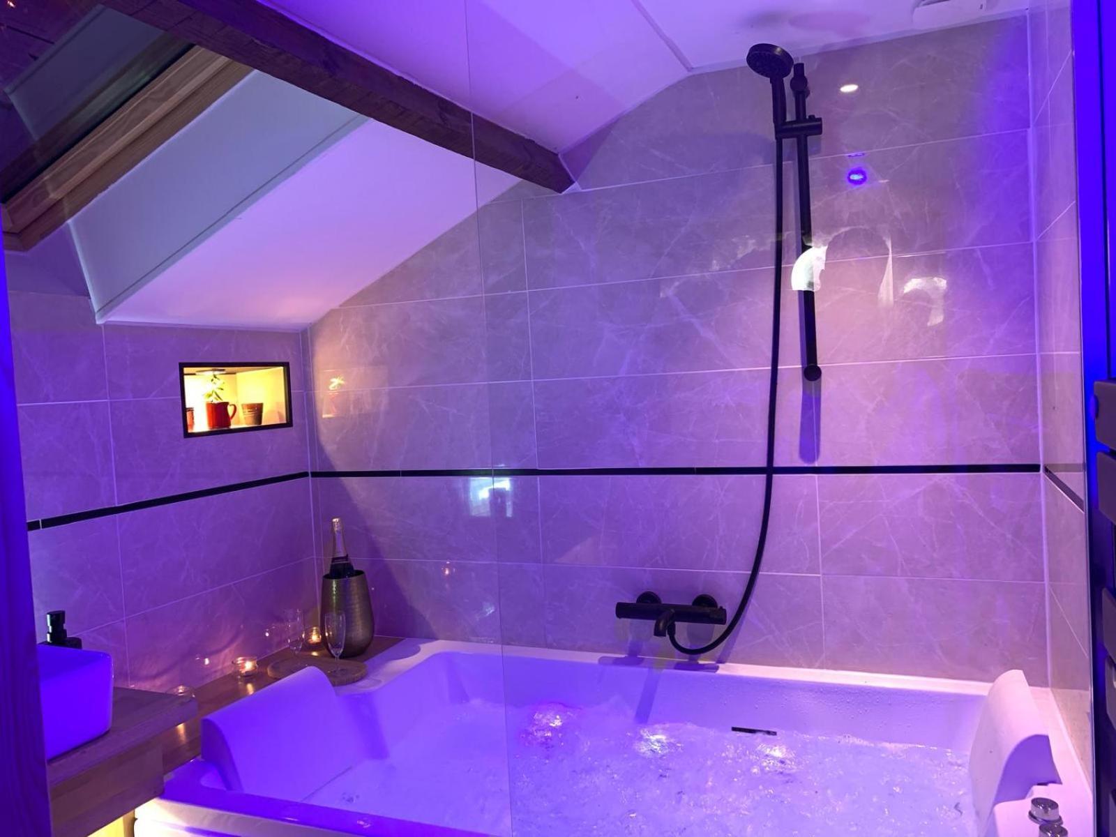 Bulles Et Belle Etoile Spa Proche De Caen Sainte-Croix-Grand-Tonne 外观 照片
